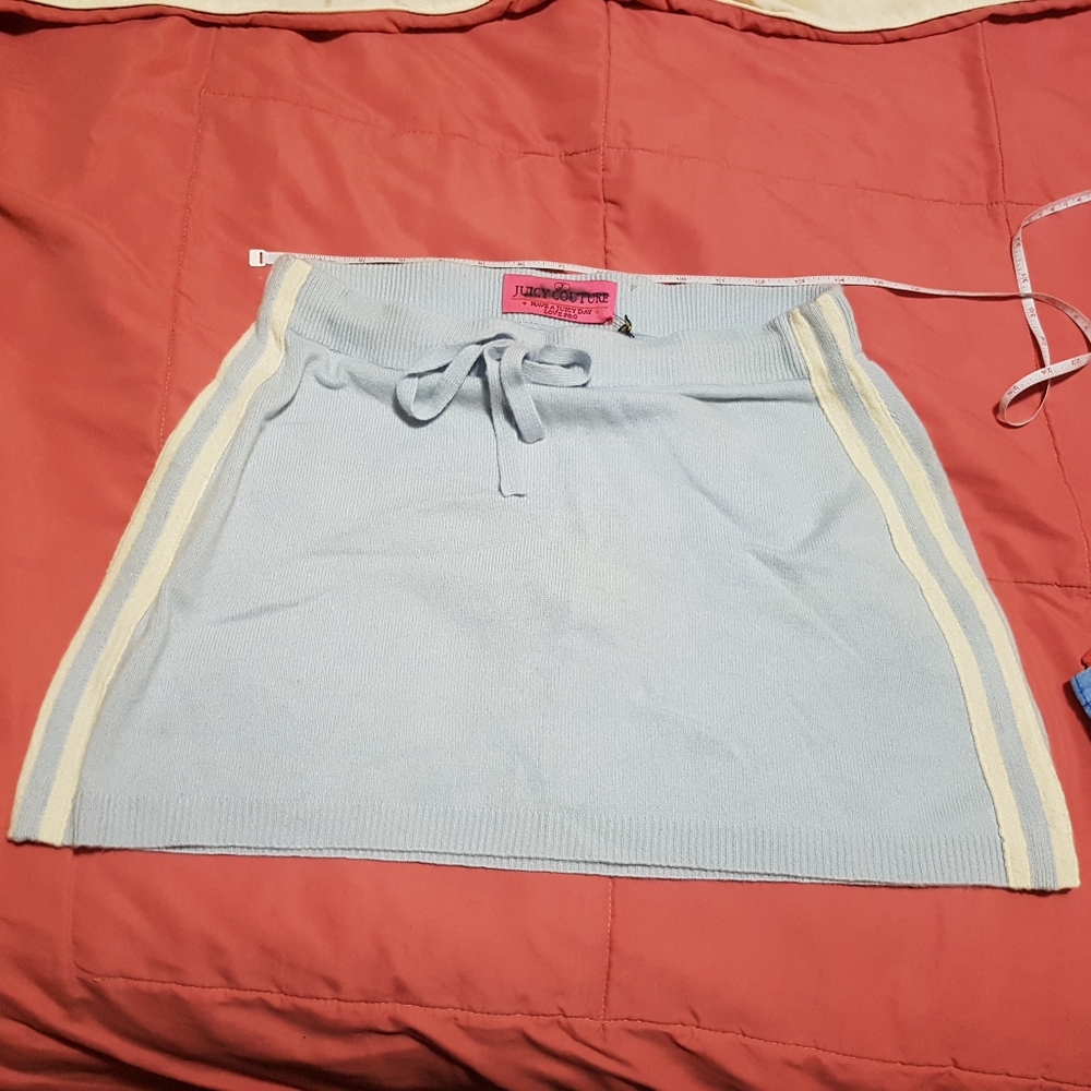 Juicy couture S cashmere skirt